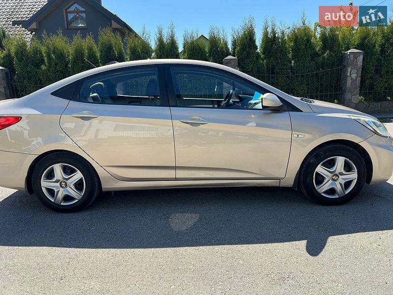 Hyundai-0