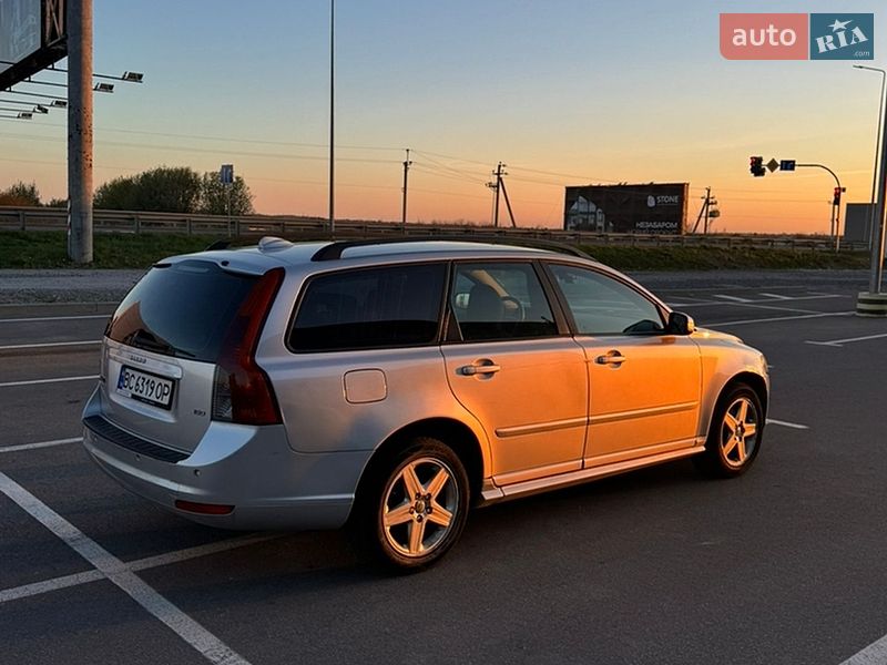 Volvo-8