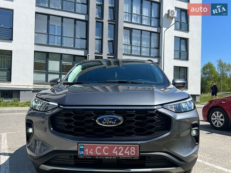Ford-23