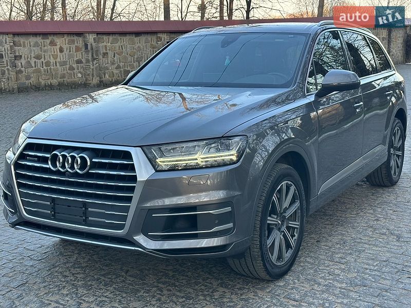 Audi-7