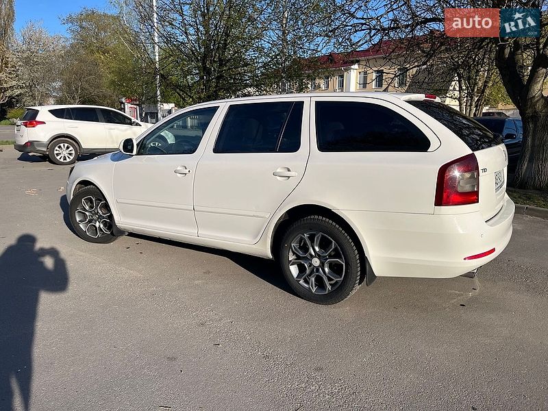 Skoda-26