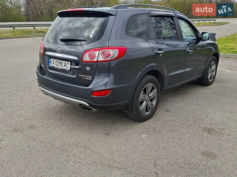 Hyundai-12
