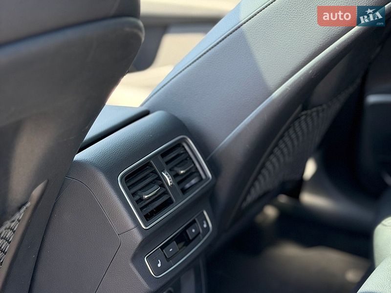 Audi-5
