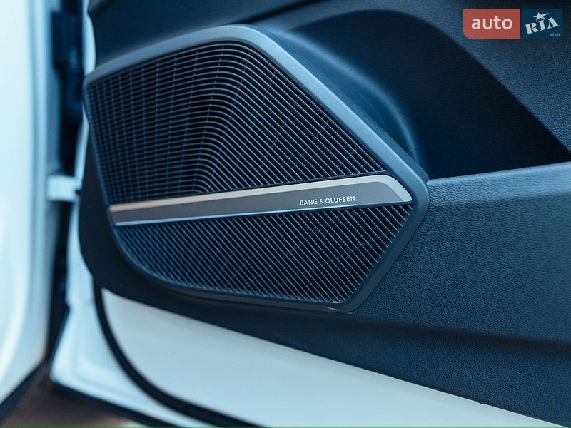 Audi-18