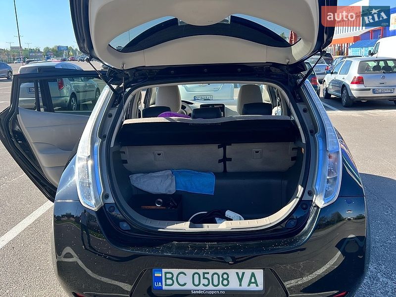 Nissan-1