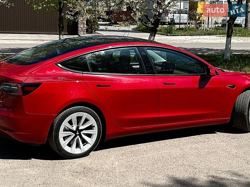 Tesla-12
