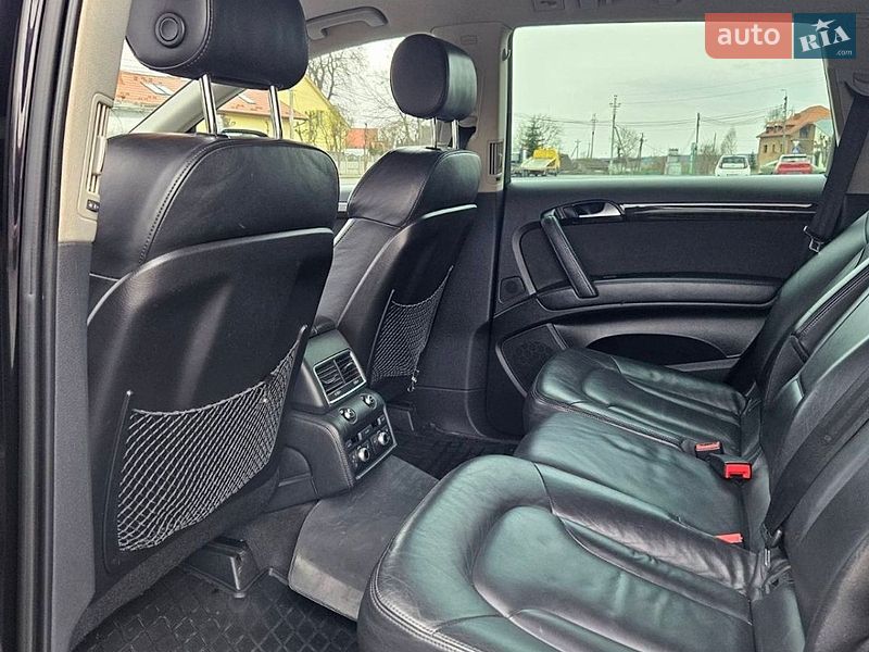 Audi-36