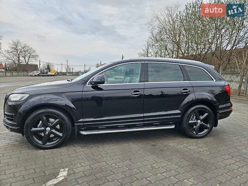 Audi-30