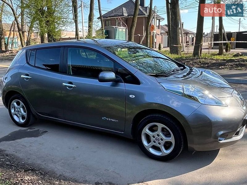 Nissan-10