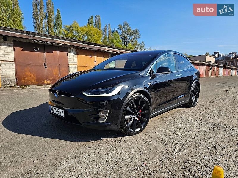Tesla-8