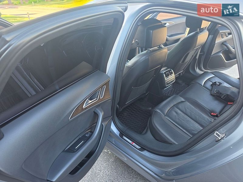 Audi-4