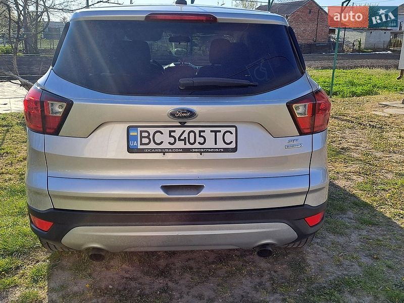 Ford-4
