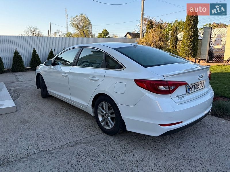Hyundai-16