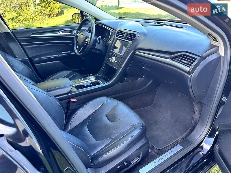 Ford Fusion 2016