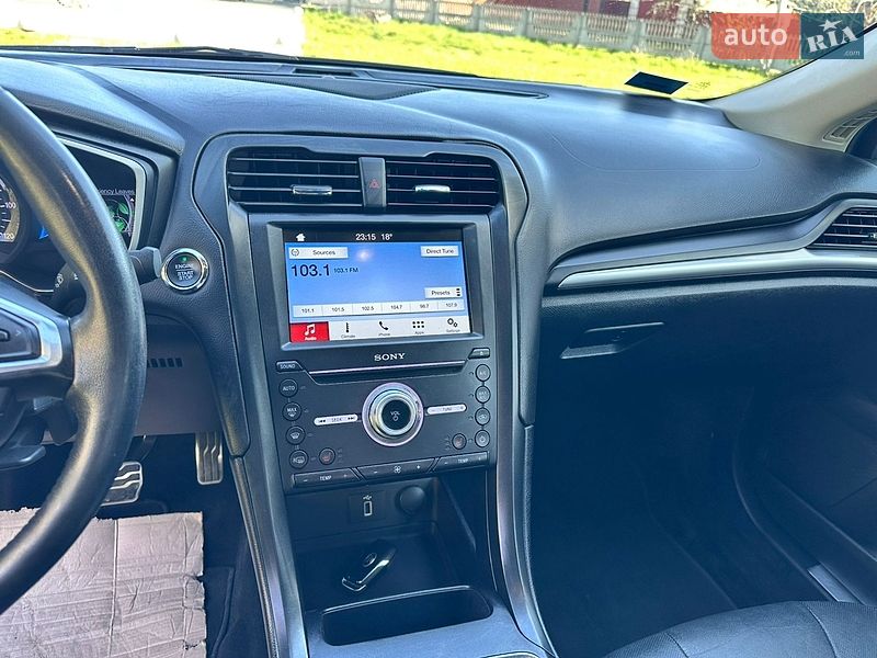 Ford Fusion 2016