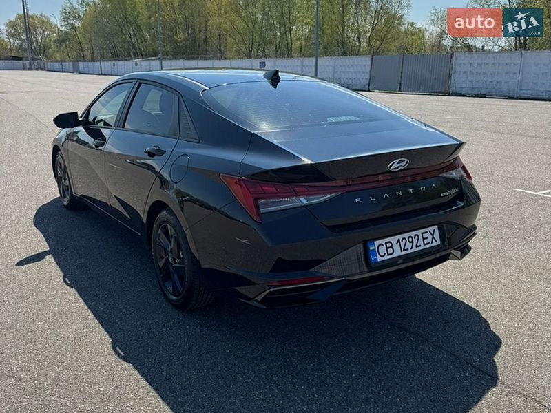 Hyundai-19