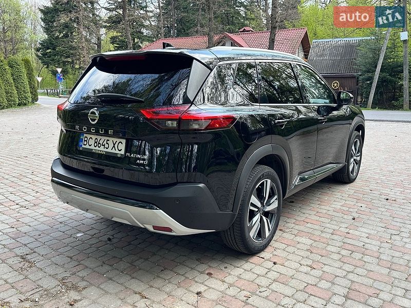 Nissan-2