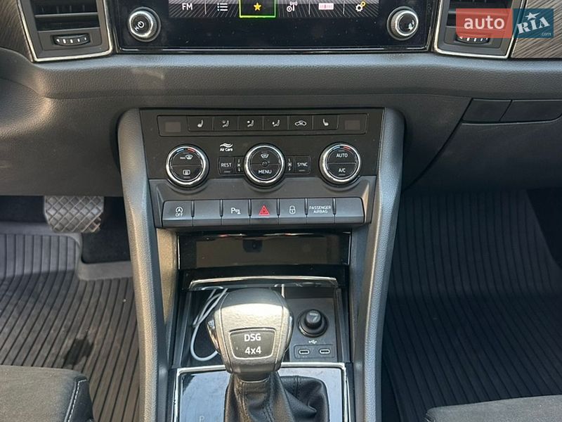 Skoda-8