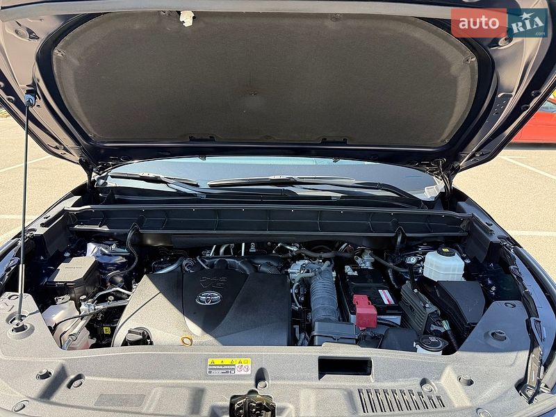 Toyota Highlander 2021