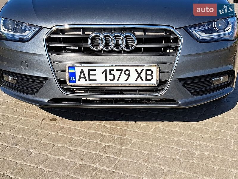 Audi-0