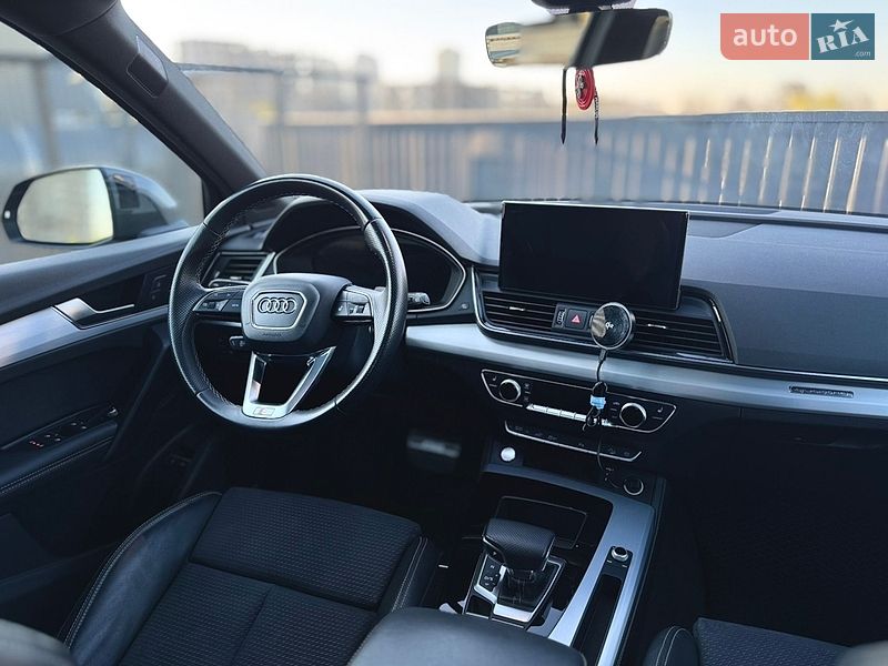 Audi-24