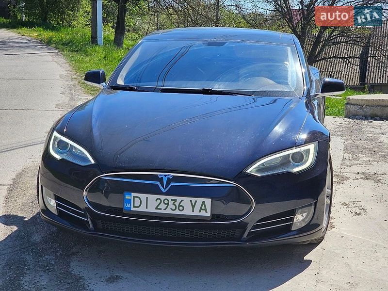 Tesla-15