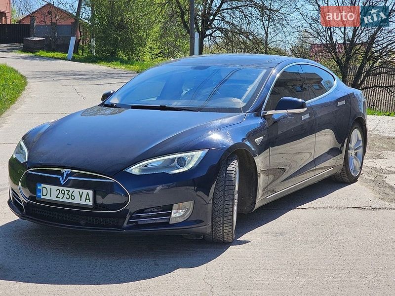 Tesla-19