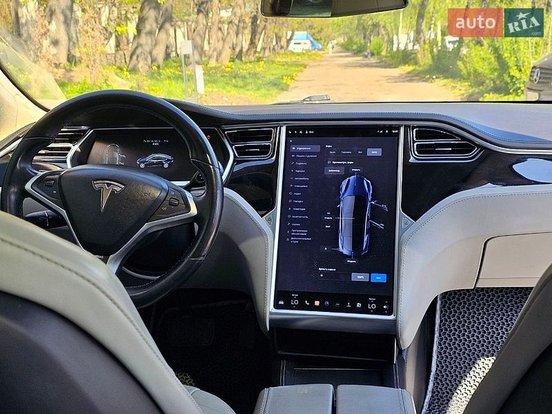 Tesla-24