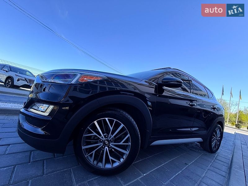 Hyundai-33