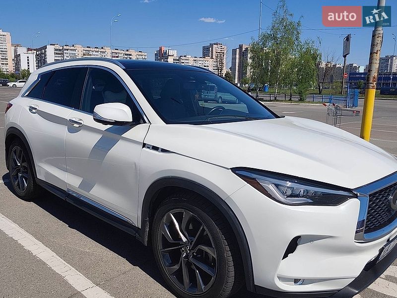Infiniti-33