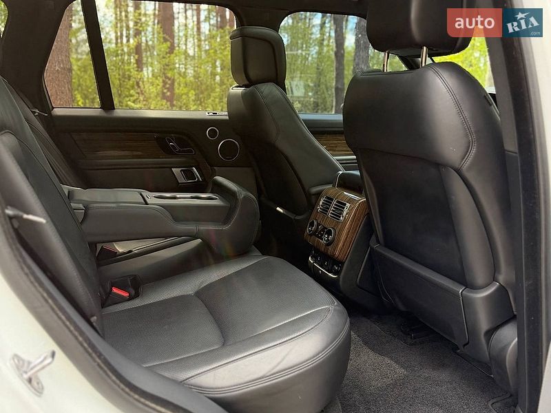 Land Rover-20