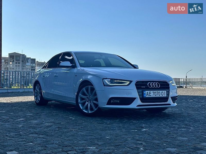 Audi-0