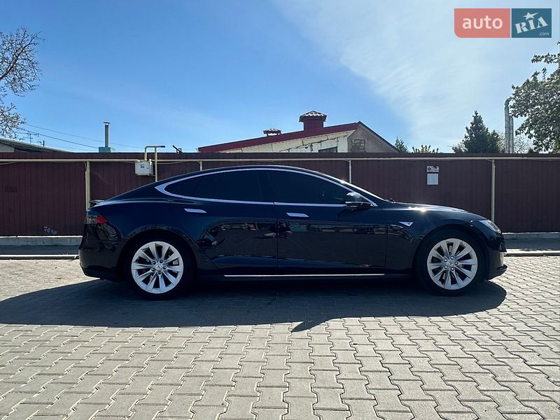 Tesla-8