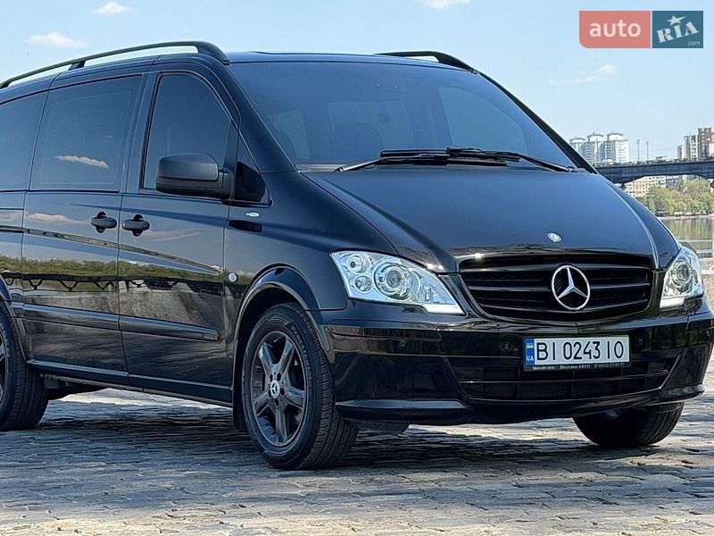 Mercedes-Benz-27