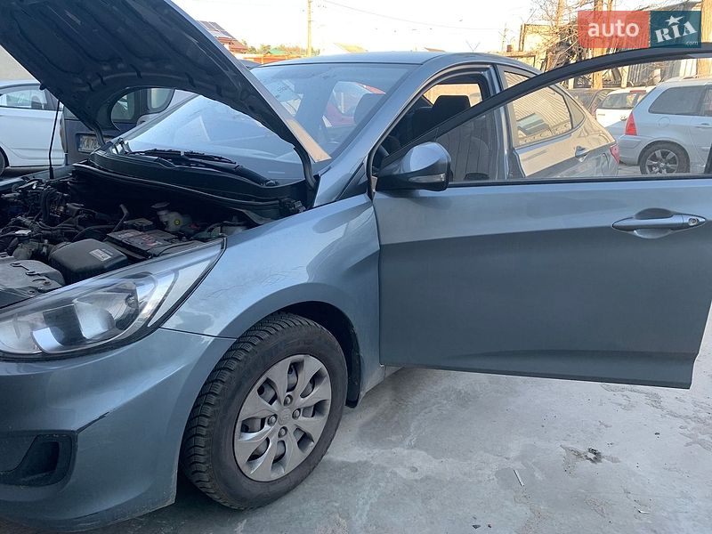 Hyundai-0