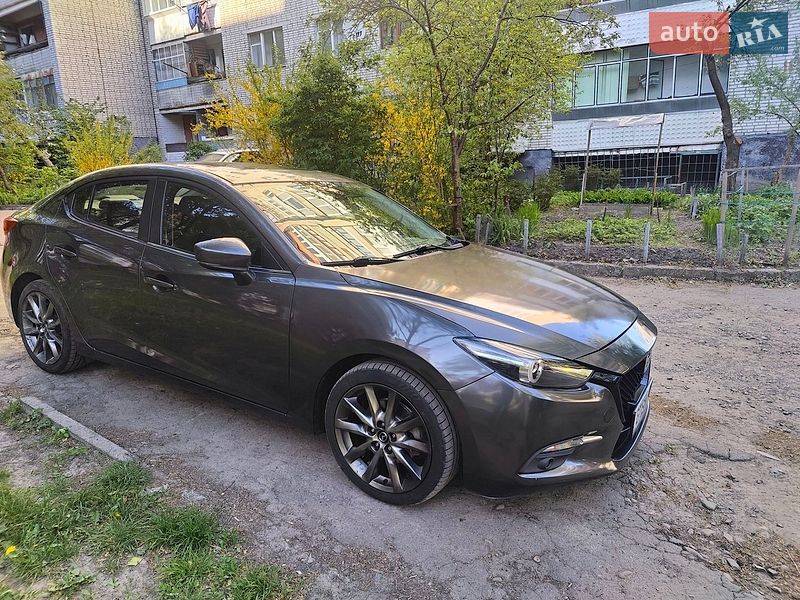 Mazda-8