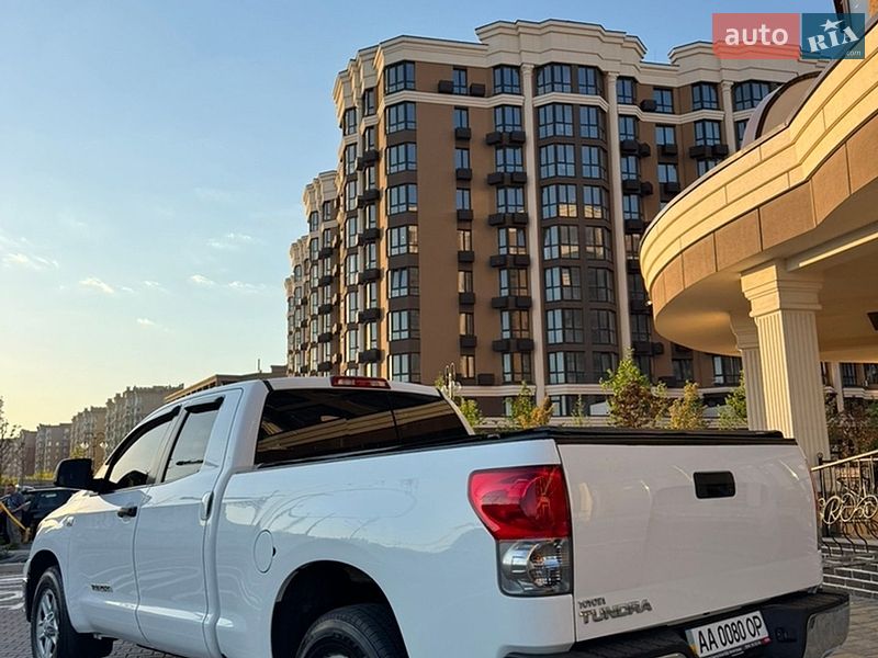 Toyota Tundra 2008