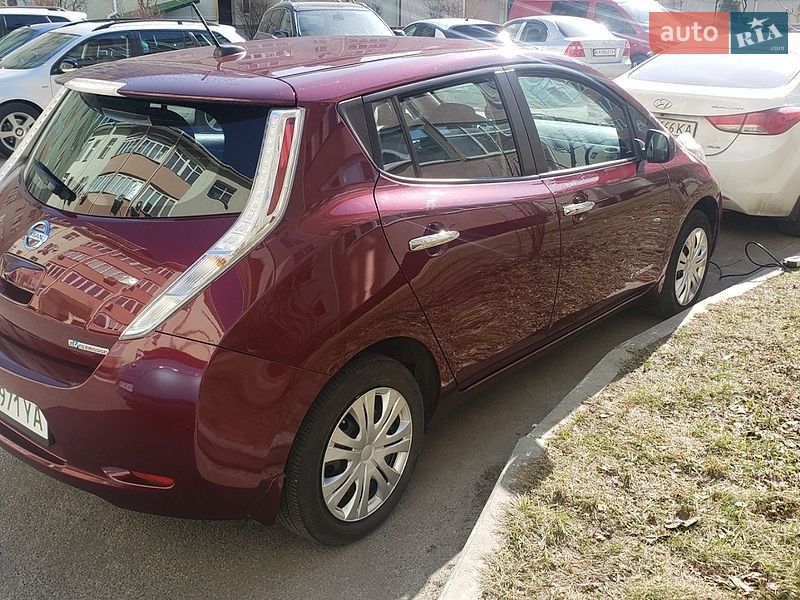 Nissan-2