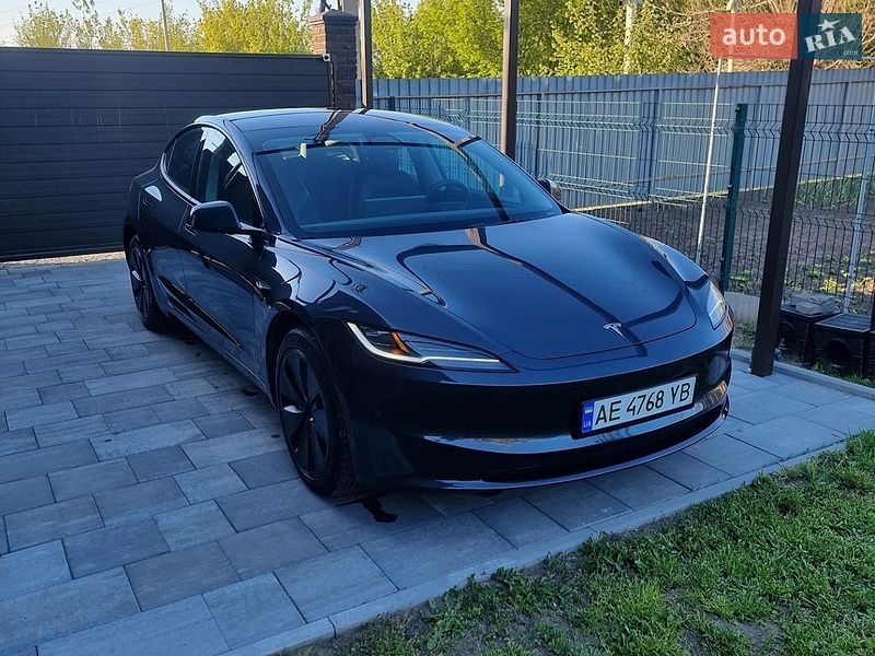 Tesla-17