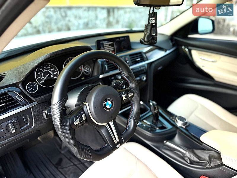 BMW-32