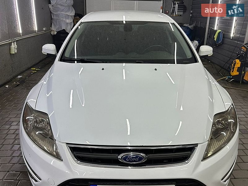Ford-8