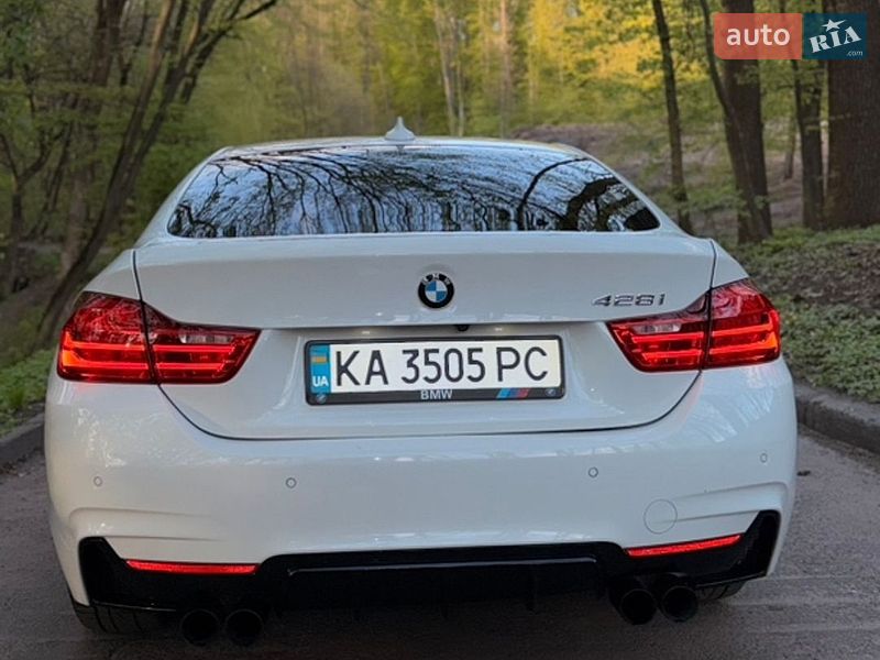 BMW-12