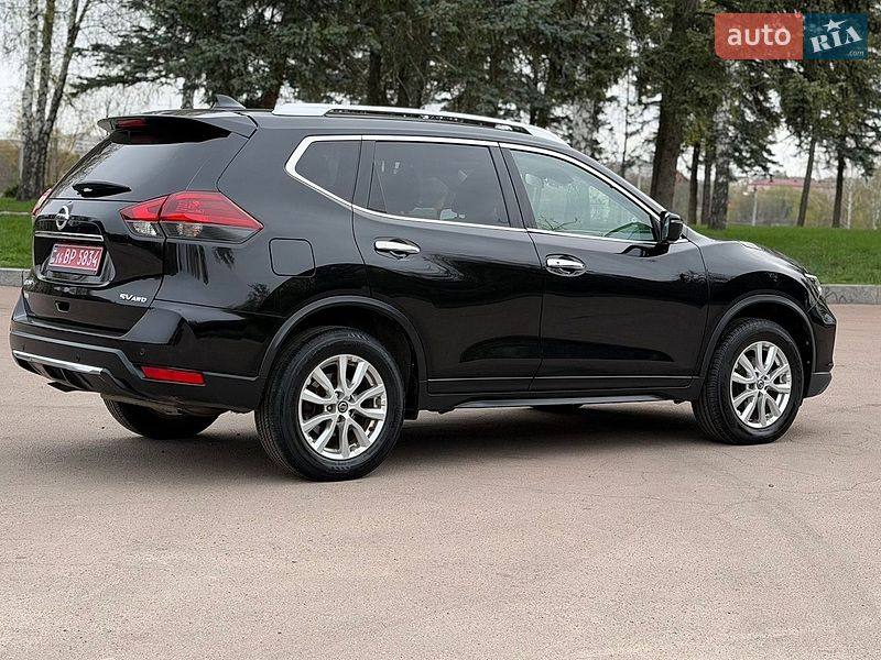 Nissan-17