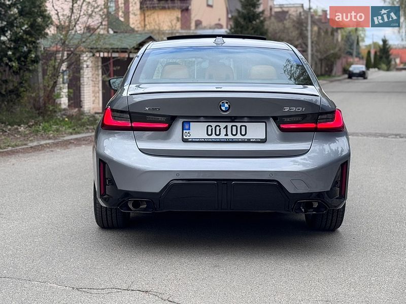 BMW-19