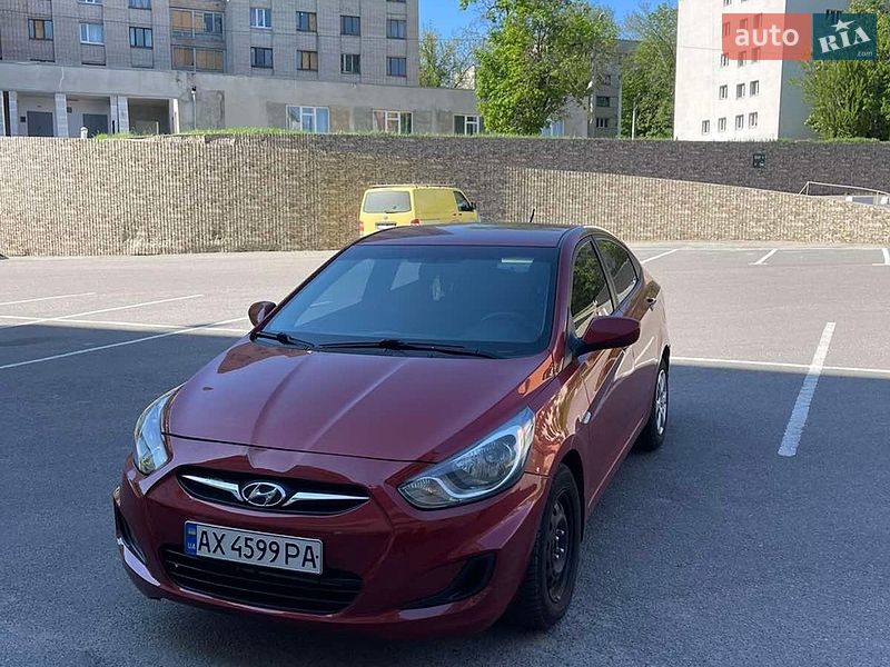 Hyundai-0