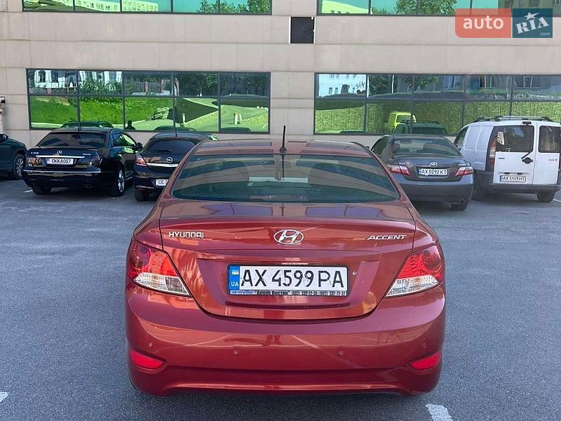 Hyundai-11