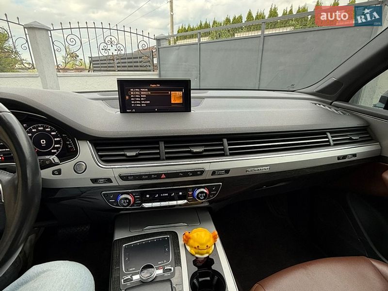 Audi-2