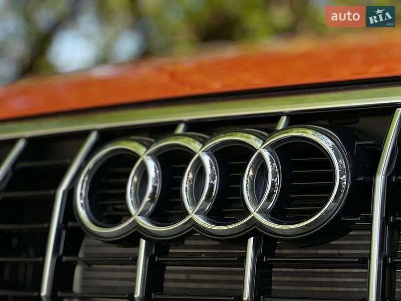 Audi-10