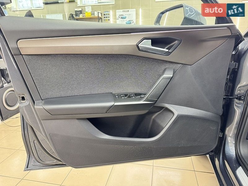 SEAT-50