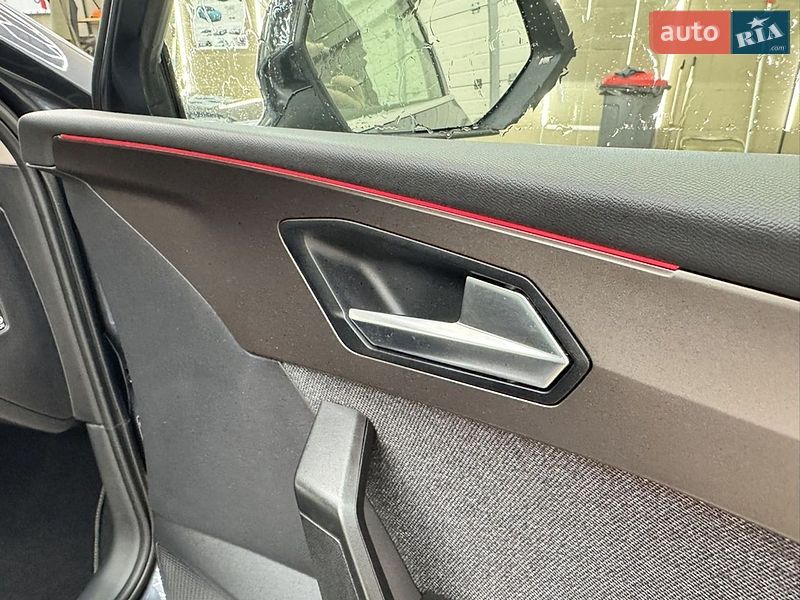 SEAT-16